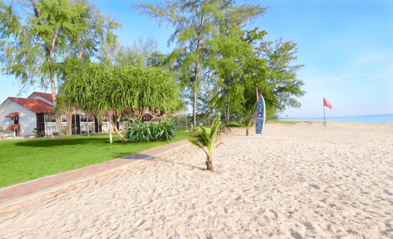 Villea Rompin Resort & Golf Куала-Ромпин Экстерьер фото