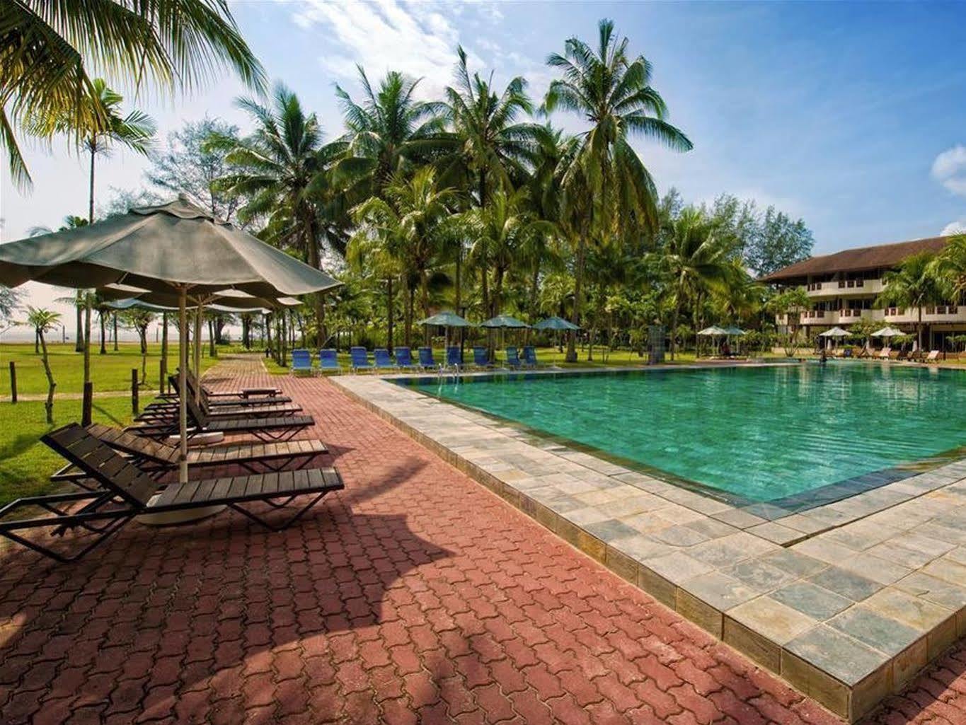 Villea Rompin Resort & Golf Куала-Ромпин Экстерьер фото