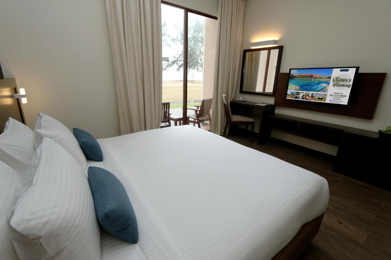 Villea Rompin Resort & Golf Куала-Ромпин Экстерьер фото