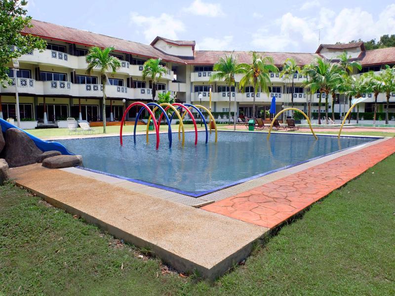 Villea Rompin Resort & Golf Куала-Ромпин Экстерьер фото